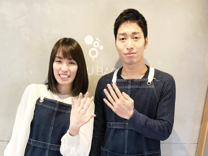 【お客様の声】槌目をいれたきらきら細身のプラチナ結婚指輪