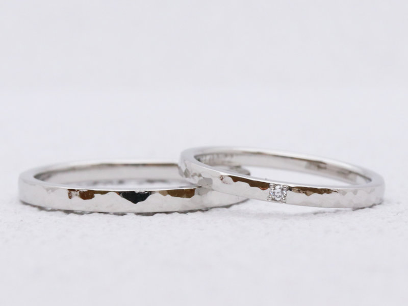 Customer Review: Diamond Accents ― Platinum Wedding Bands