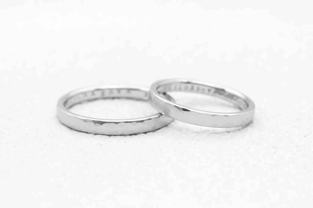 Handmade wedding band in platinum with matted hammered surface