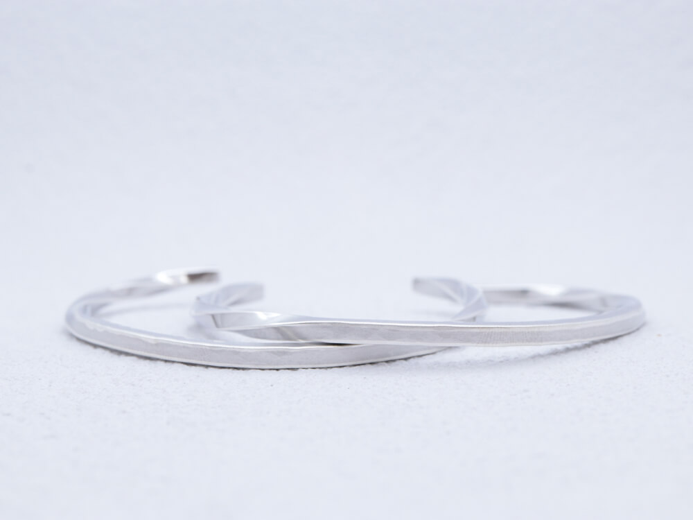 Handmade silver bangle made by twisting by yourself