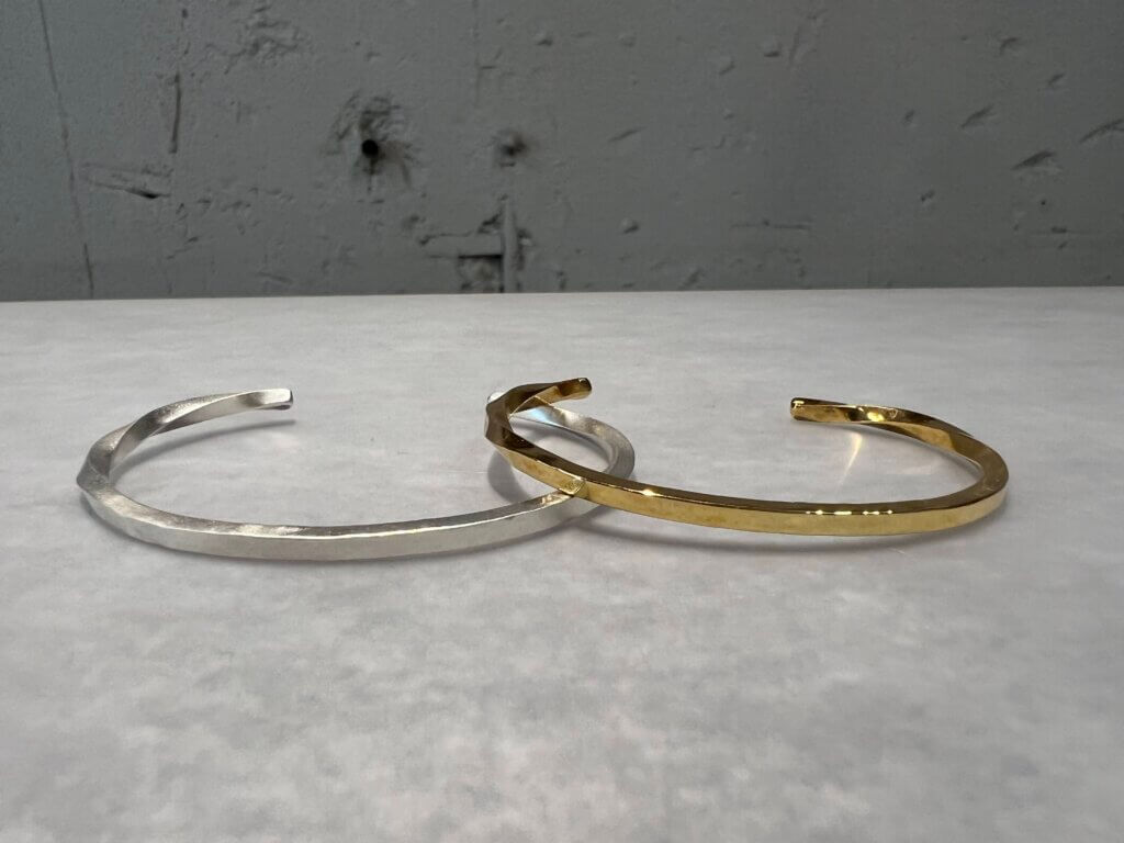 Square wire bangle with twist