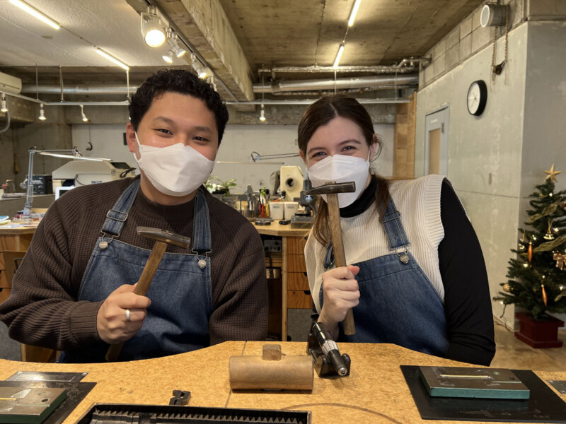 [Customer's Voice] Handmade wedding rings made by two people working together